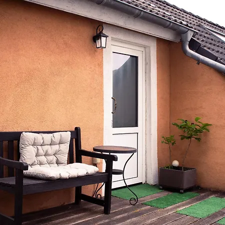 Apartment Lovely Monte Close To Cologne With Three Bedrooms And One Bathroom *