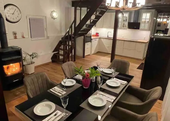 Apartamento Lovely Monte Close To Cologne With Three Bedrooms And One Bathroom