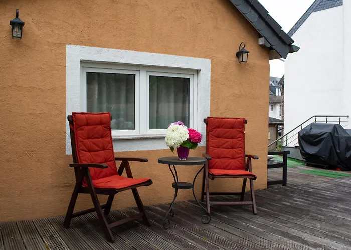 Lovely Monte Close To Cologne With Three Bedrooms And One Bathroom *