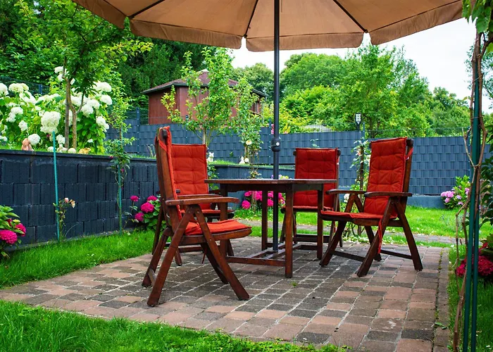 Lovely Monte Close To Cologne With Three Bedrooms And One Bathroom Apartamento *