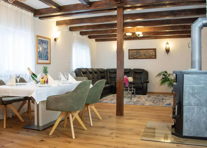 Lovely Monte Close To Cologne With Three Bedrooms And One Bathroom